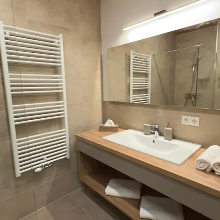 Timber - Апартаменты